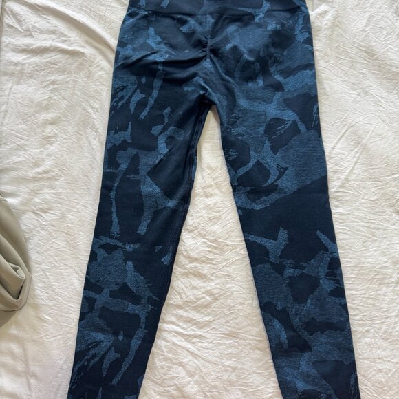 Gymshark Blue Camo Legging - Picture 2 of 3